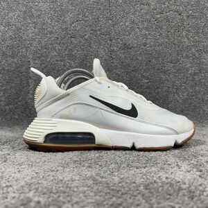 Nike Air Max 2090 CW8610-100 Women’s Size 10 White Athletic Running Shoes Used